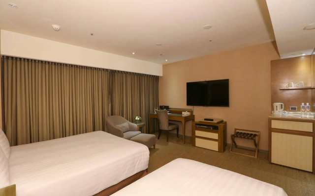 Taipei Fullerton Hotel - Fuxing South