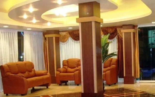 Hotel Hilltop International
