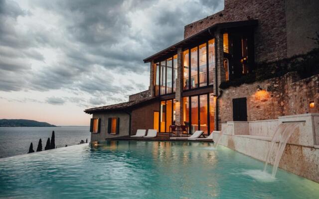 Contemporary Resort House