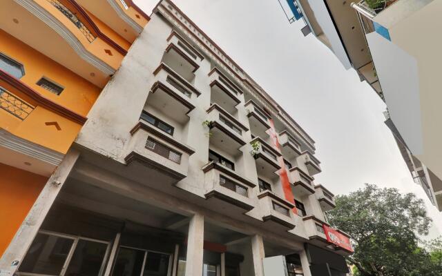 OYO 82330 Kamal Inn