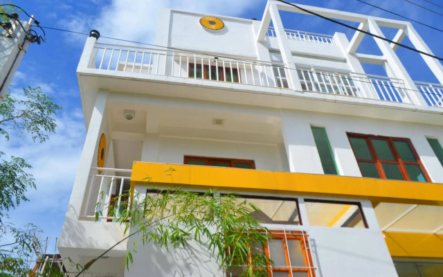 RedDoorz @ Recaido Road Palawan