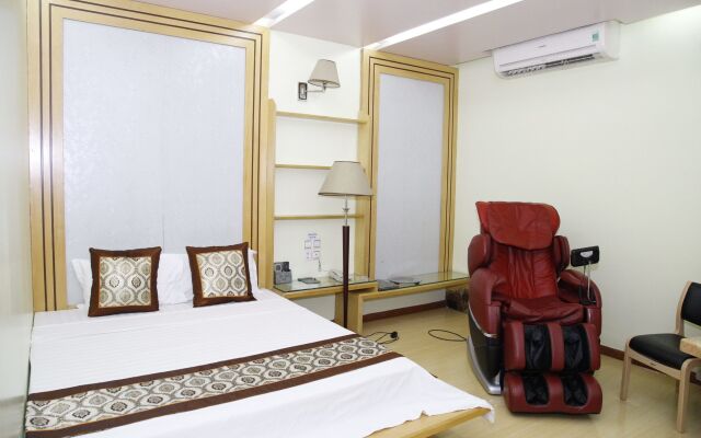Nam Phong Hotel