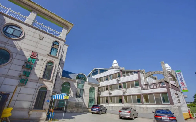 Anmyeondo Happyday Pension