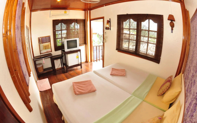 October Hostel