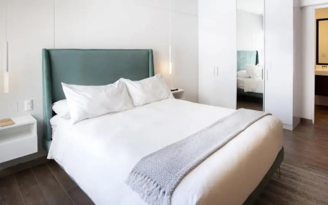 w Spacious and Classy 2BR in Miraflores