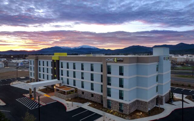 Home2 Suites By Hilton Redding