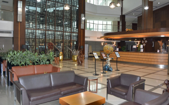 Pefaco Hotel Maya Maya