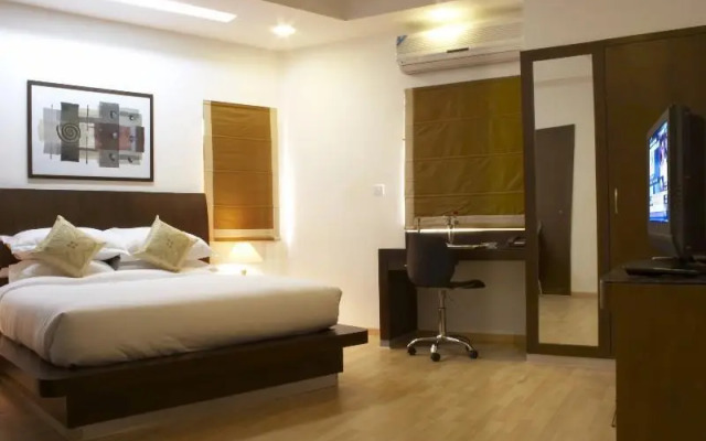 Shilton Residence Hotel
