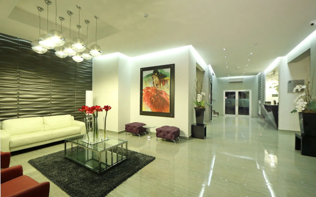 Aranjuez Hotel & Suites