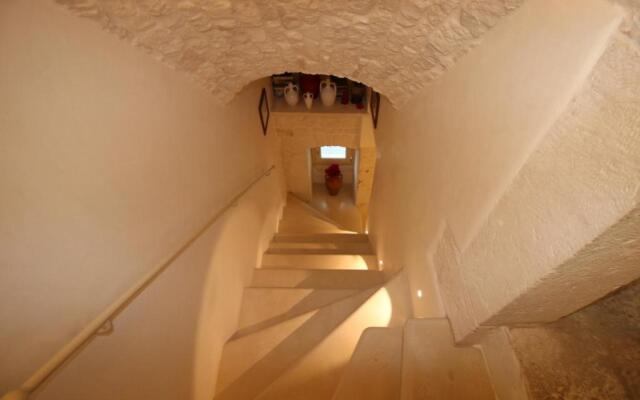 Palazzo de Amico -Typical Terrace House
