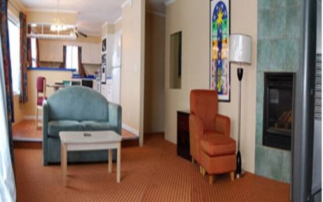 Loyalty Inn - Wisconsin Dells