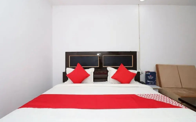 Hotel Raj Shree By OYO Rooms