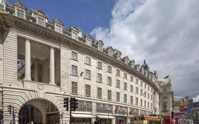 Hotel Cafe Royal, London