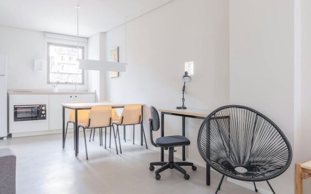 Tabas by Blueground União Continental