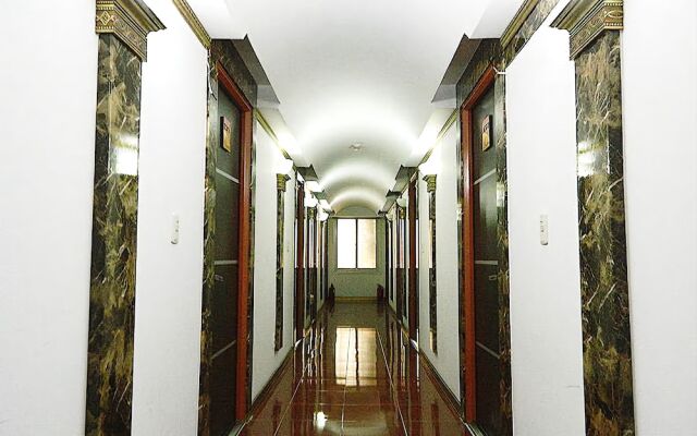 Windsor Royal Hotel