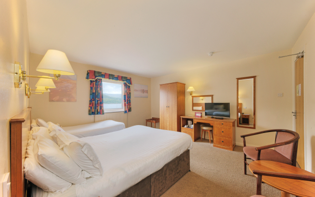 Muthu Fort William Hotel