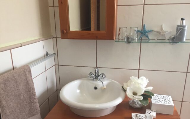 Buya Futhi Bed & Breakfast