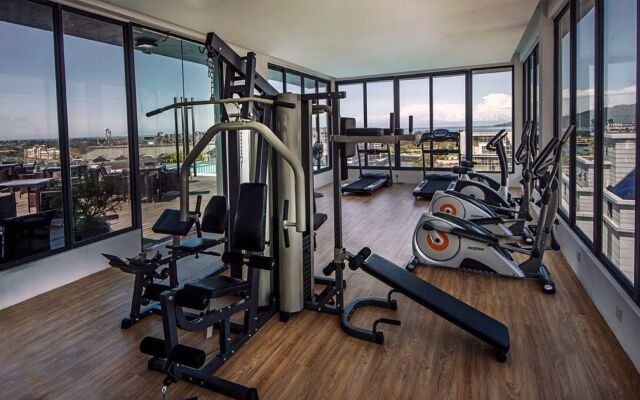 Borneo Vista Suites Hotel