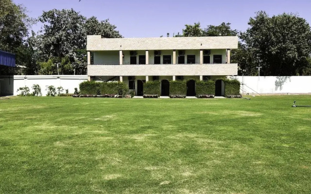Shahi Bagh by OYO Rooms