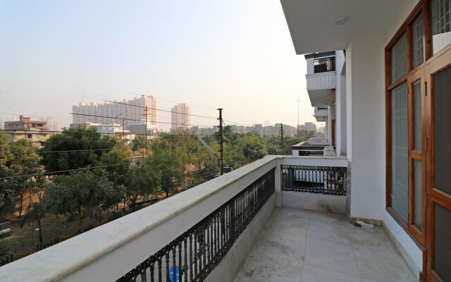 Capital O 15124 Noida Stay