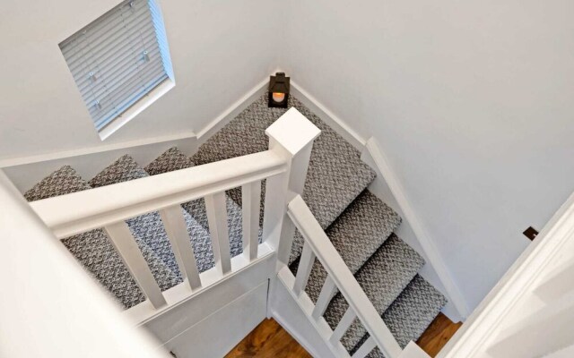 Lovely 1-bed House in Dunfermline