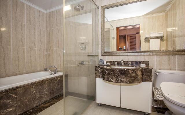 Prado Hotel