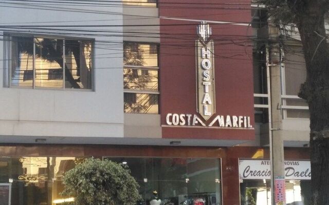 Hostal Costa De Marfil Suites