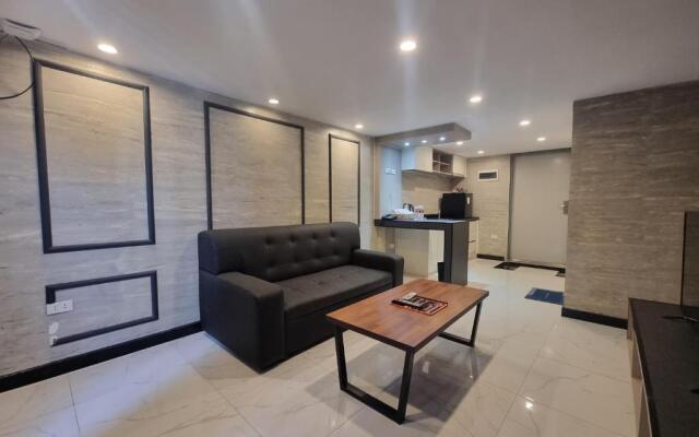 Hanin Town Hotel