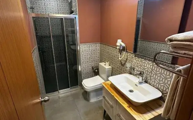 Gimat Otel