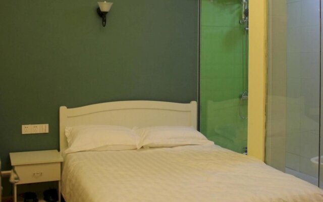 Shaoxing International Youth Hotel