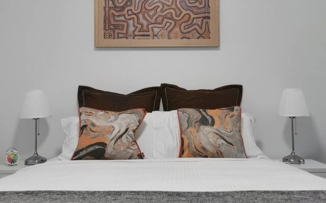 Hawthorn Elegant Lifestyle 1 Bedroom Apartment