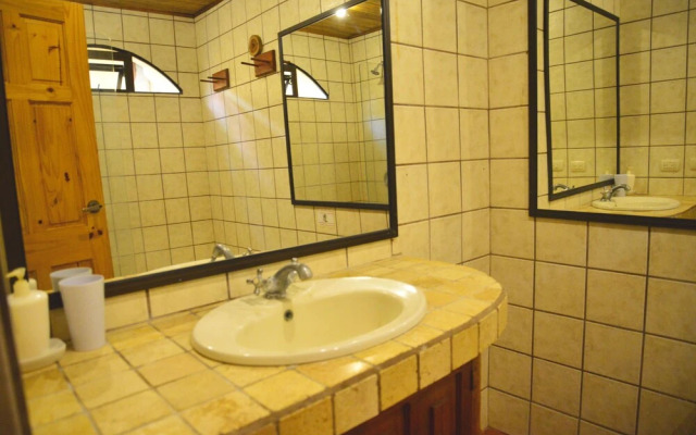 Pacífica Surf Studios
