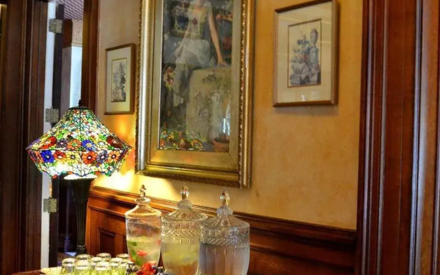 Union Gables Bed & Breakfast