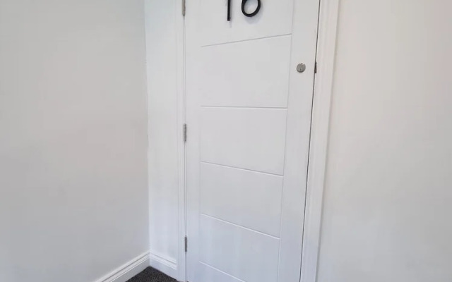 The Ivy Apartments
