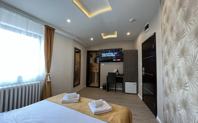 Side One Design Hotel