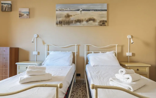 Marina Bike Family Home