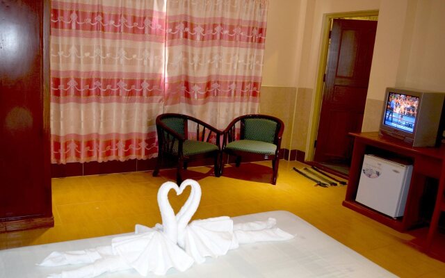 Reaksmey Battambang Hotel