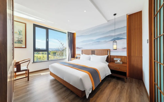 Kunming Boyue Hotel