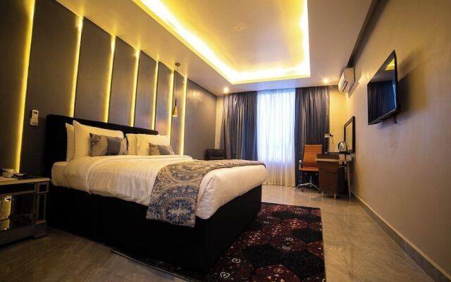 Ted-G Hotel