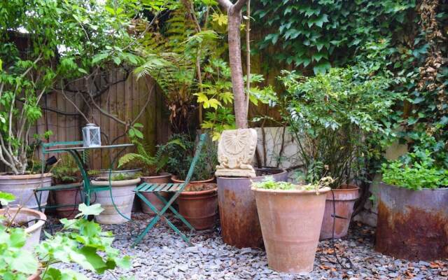 Pretty Brixton 1 Bedroom Flat With Garden