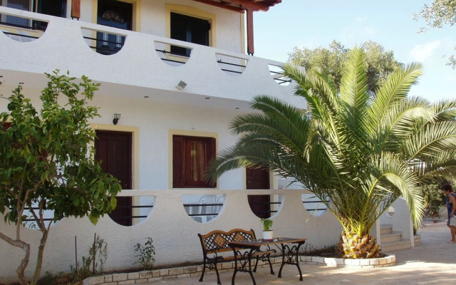 Olympia Paxos Apartment