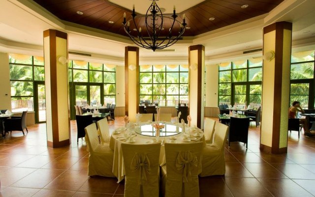 Palm Beach Resort Yalong Bay Sanya