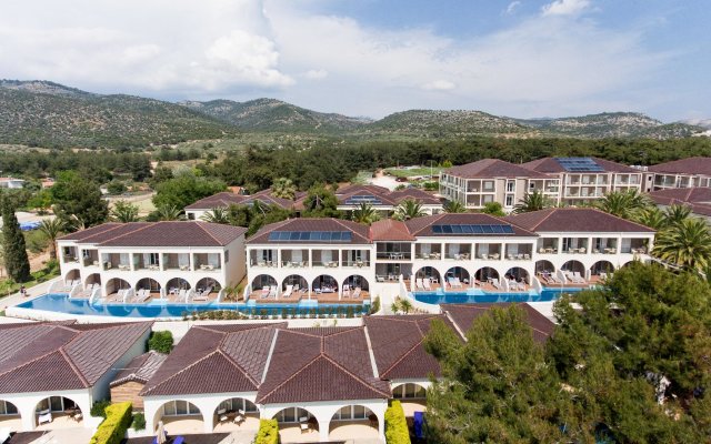 Alexandra Beach Thassos Spa Resort