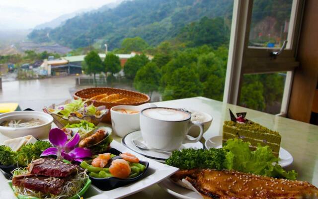 Yingshih Resort
