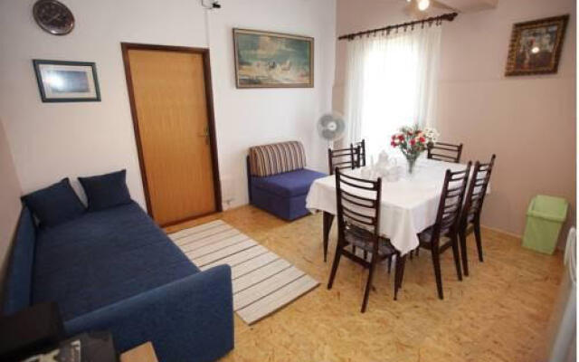 Apartments Irena