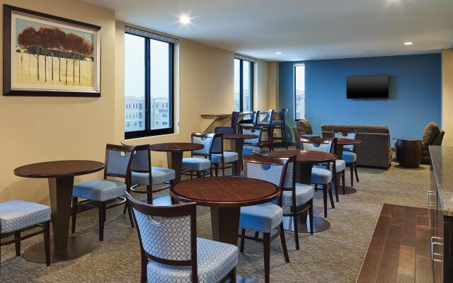Sheraton Stonebriar Hotel