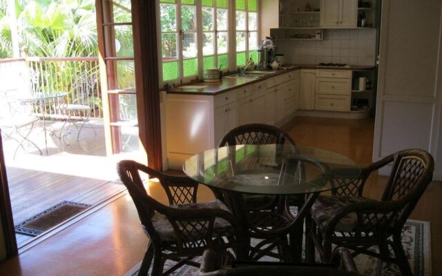 Classique Bed and Breakfast