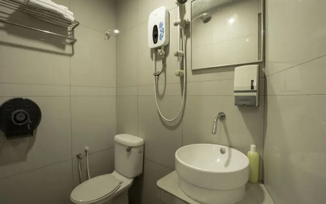 Oyo 903 Happy 92 Hotel