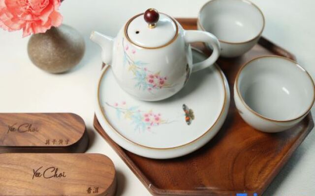 Yee Choi Hotels & Resorts