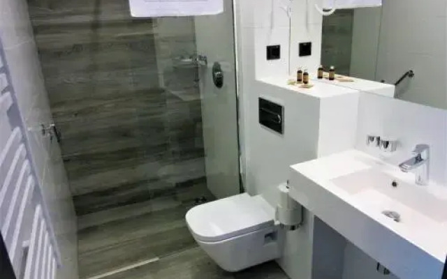 Armada Holiday House